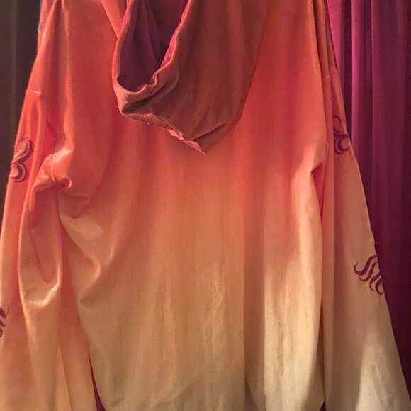 NWOT Size XL Her Universe Padme Handmaid Hoodie - Picture 2 of 3